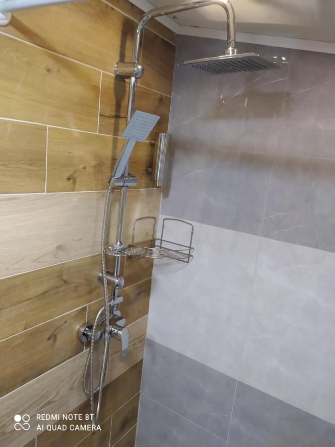 Lenilenii Bungalows Jajce Esterno foto