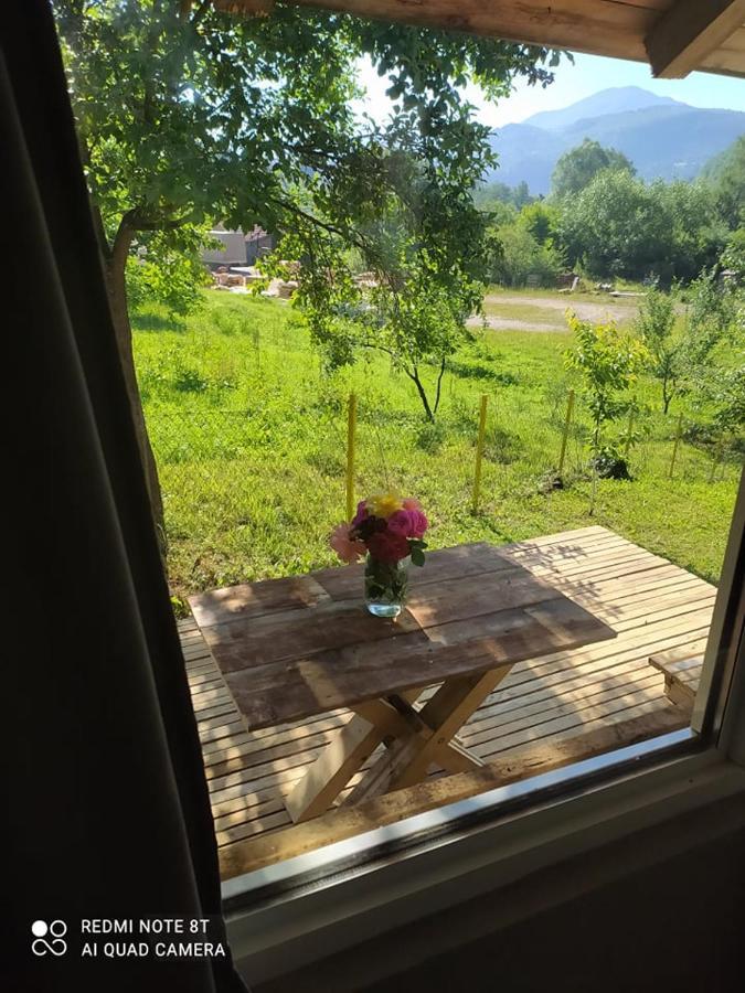 Lenilenii Bungalows Jajce Esterno foto